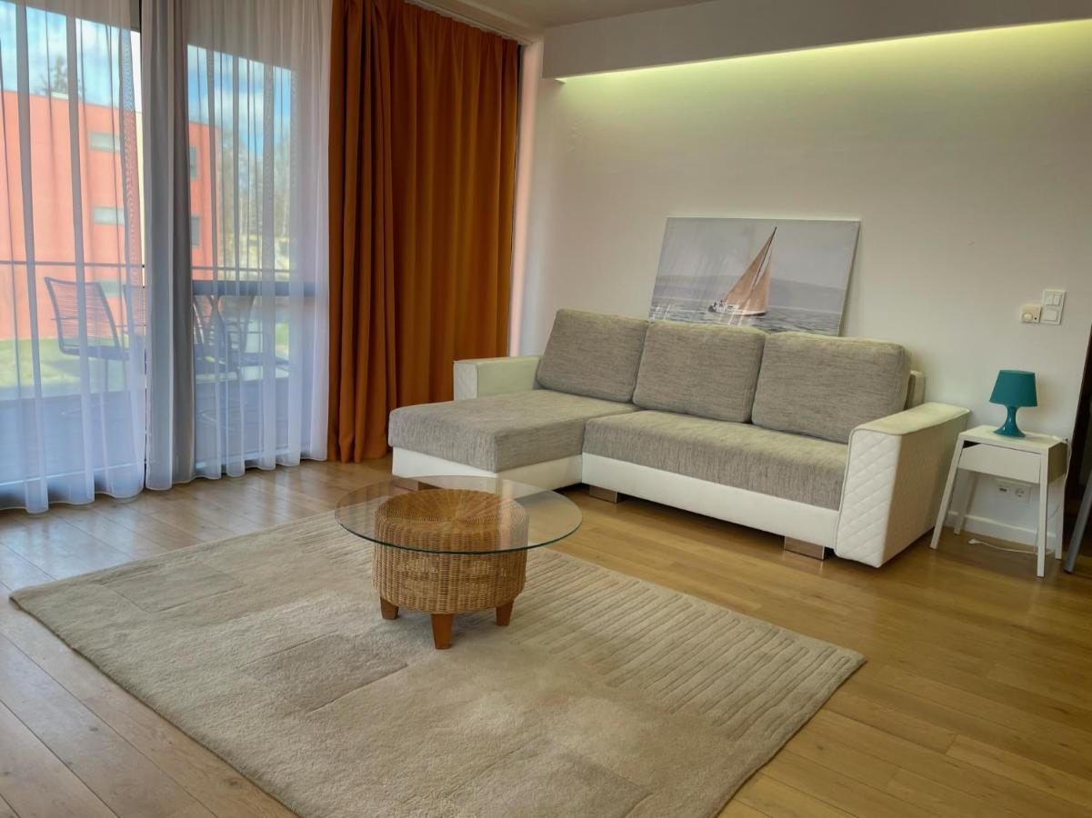 Prime Apartmans Balatonlelle Buitenkant foto